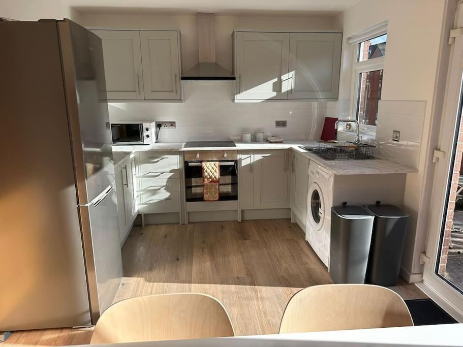 Revamped Holywood Town Centre House Leilighet Eksteriør bilde