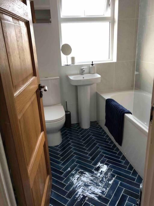 Revamped Holywood Town Centre House Leilighet Eksteriør bilde